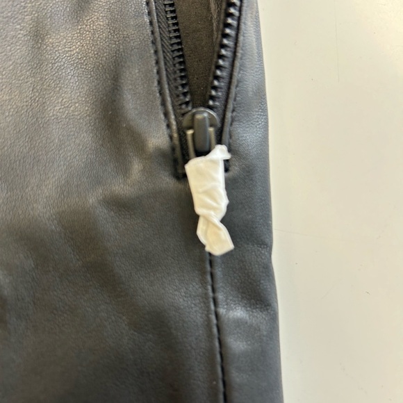 NWT leather pants - Picture 6 of 7